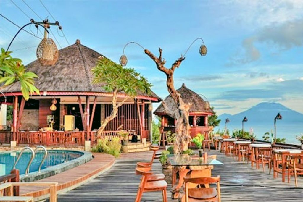 Hotel in Nusa Penida that Has Outstanding Scenery, Facilities, and